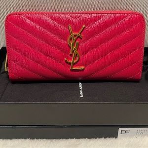 ❌SOLD❌ Authentic YSL Zippy Long Wallet
